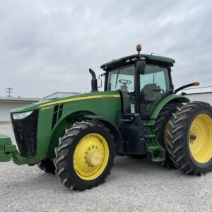 2015 John Deere 8245R